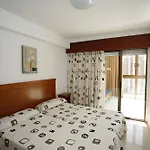 Gemelos 20 - Beninter 3*