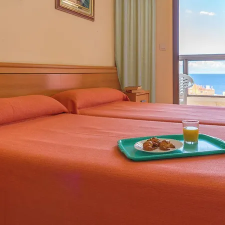 Gemelos 20 - Beninter Отель 3*